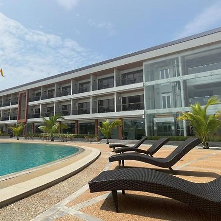 River Palm Hotel And Resort Powered By Cocotel Bugallon Εξωτερικό φωτογραφία