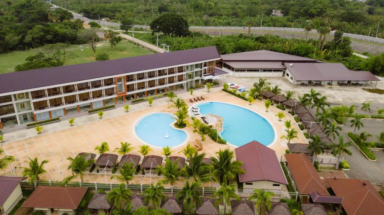 River Palm Hotel And Resort Powered By Cocotel Bugallon Εξωτερικό φωτογραφία